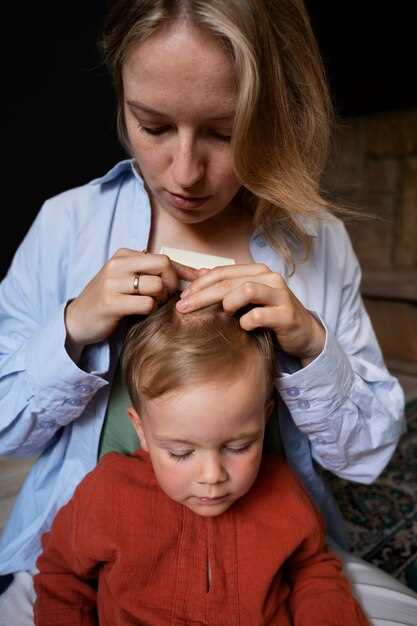 Как определить наличие клеща в голове у ребенка?