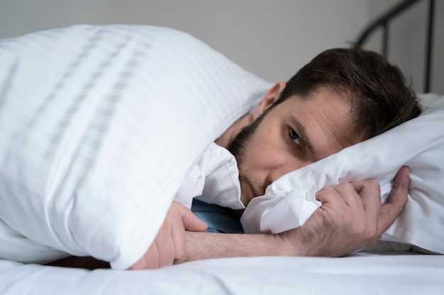 Потовыделение у мужчин во сне: причины и как избежать излишнего потения
